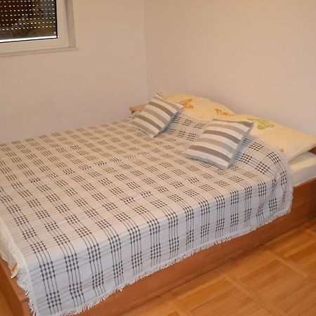 Miranda Apartment Требине Екстериор снимка