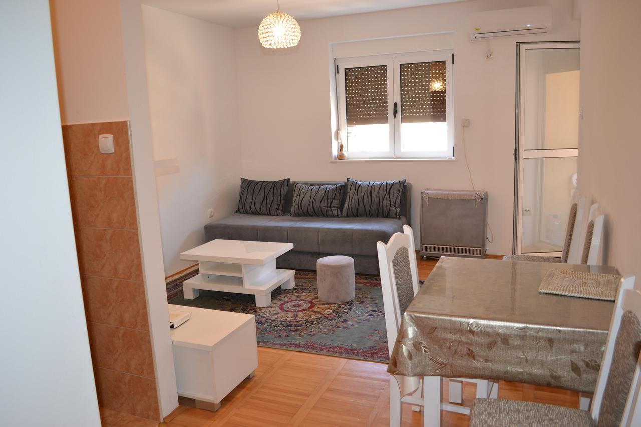 Miranda Apartment Требине Екстериор снимка